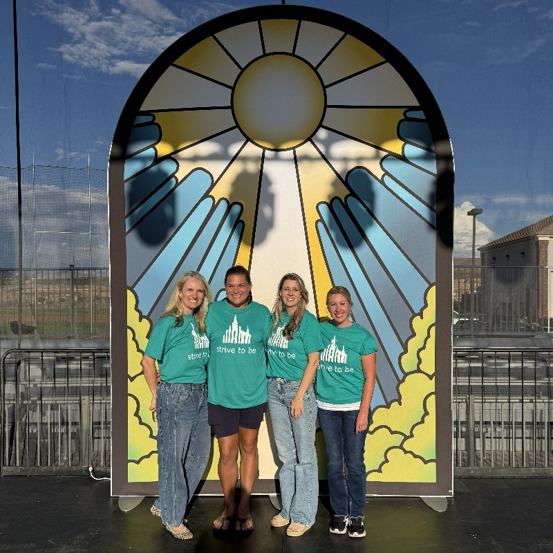 Caytee and friends at Strive to Be event