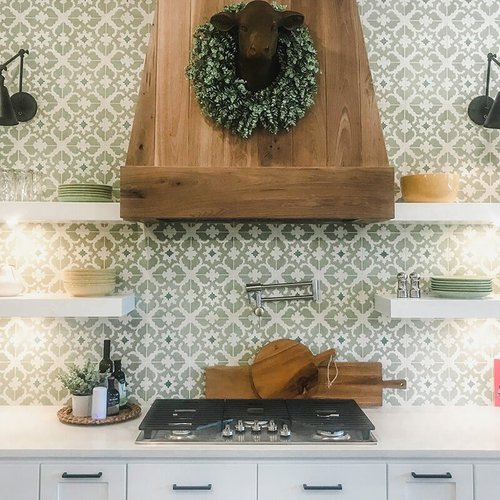 Gorgeous backsplash at 'Clear Glenn' from Pioneer Floor Coverings & Design