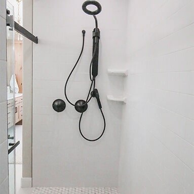 Beautiful white shower at 'South Mountain Look' from Pioneer Floor Coverings & Design