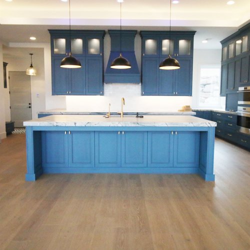 Beautiful in Blues portfolio image - kitchen